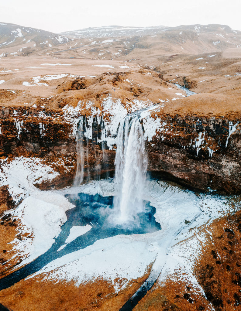 Seljalandsfoss, Iceland elopement